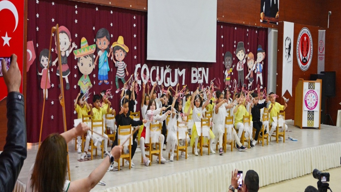 23 Nisan Ulusal Egemenlik ve Çocuk Bayramı Okulumuzda Çoşkuyla Kutlandı.